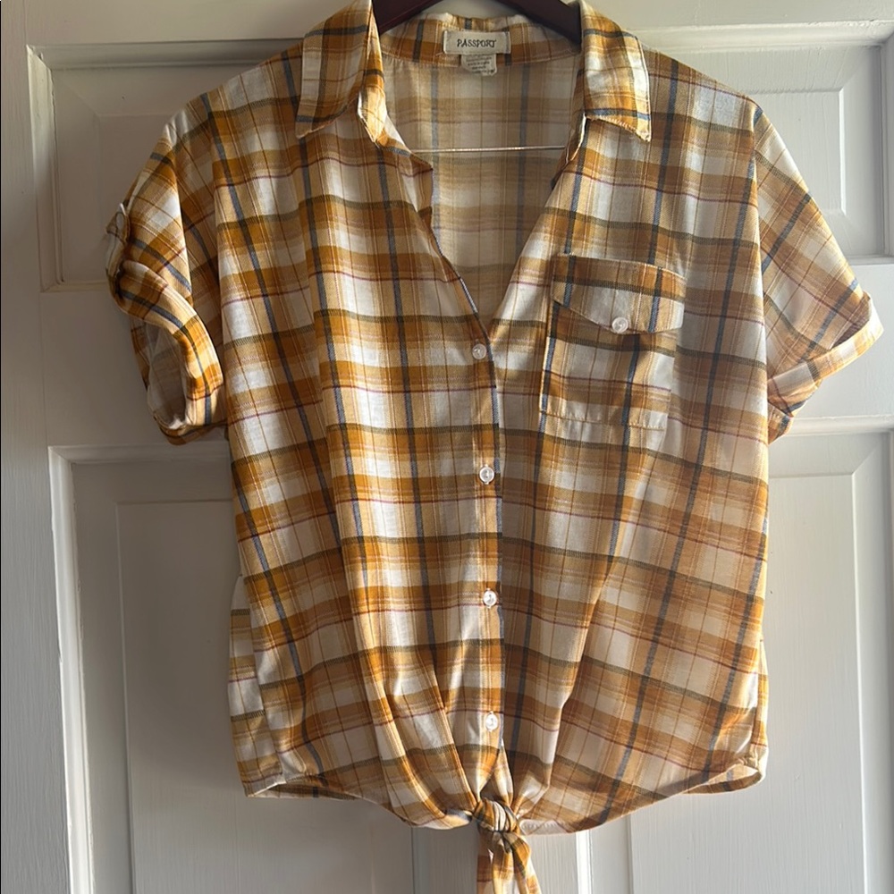 Passport Women's Yellow Plaid Button-Up Top